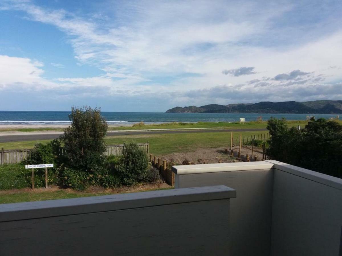 Mahia Motel And Holiday Park Exterior photo